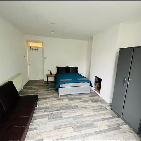 Tower Bridge Family Flats Apartment London Exterior photo